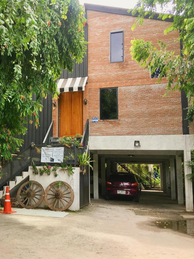 Dawnthaya Ayutthaya House บ้านดอนธยๅ อยุธยา Exterior foto